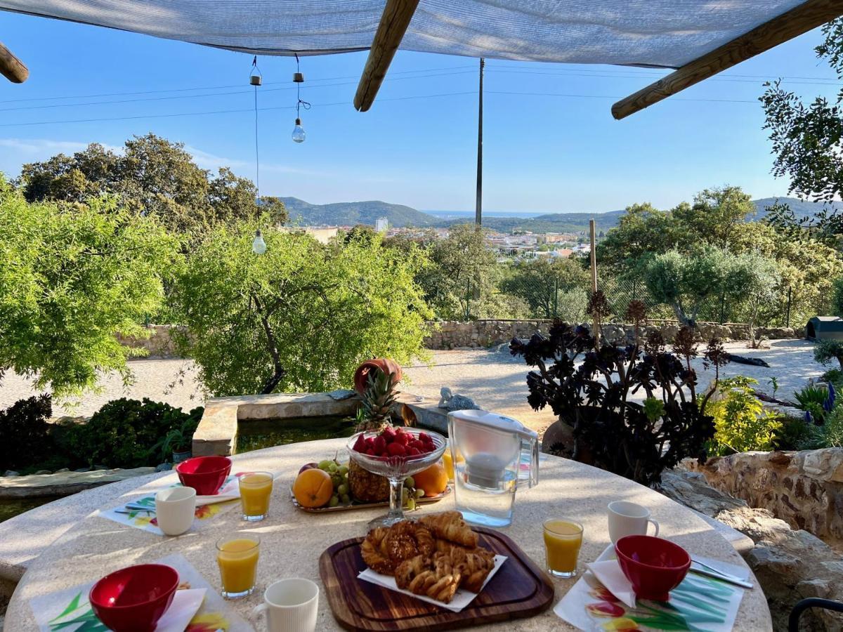Pequeno Paraiso, 6 Guests,